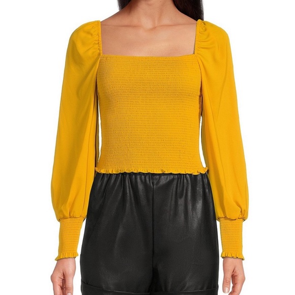 Angel Square Neck Long Balloon Sleeve Cropped Smocked Blouse - Picture 1 of 3